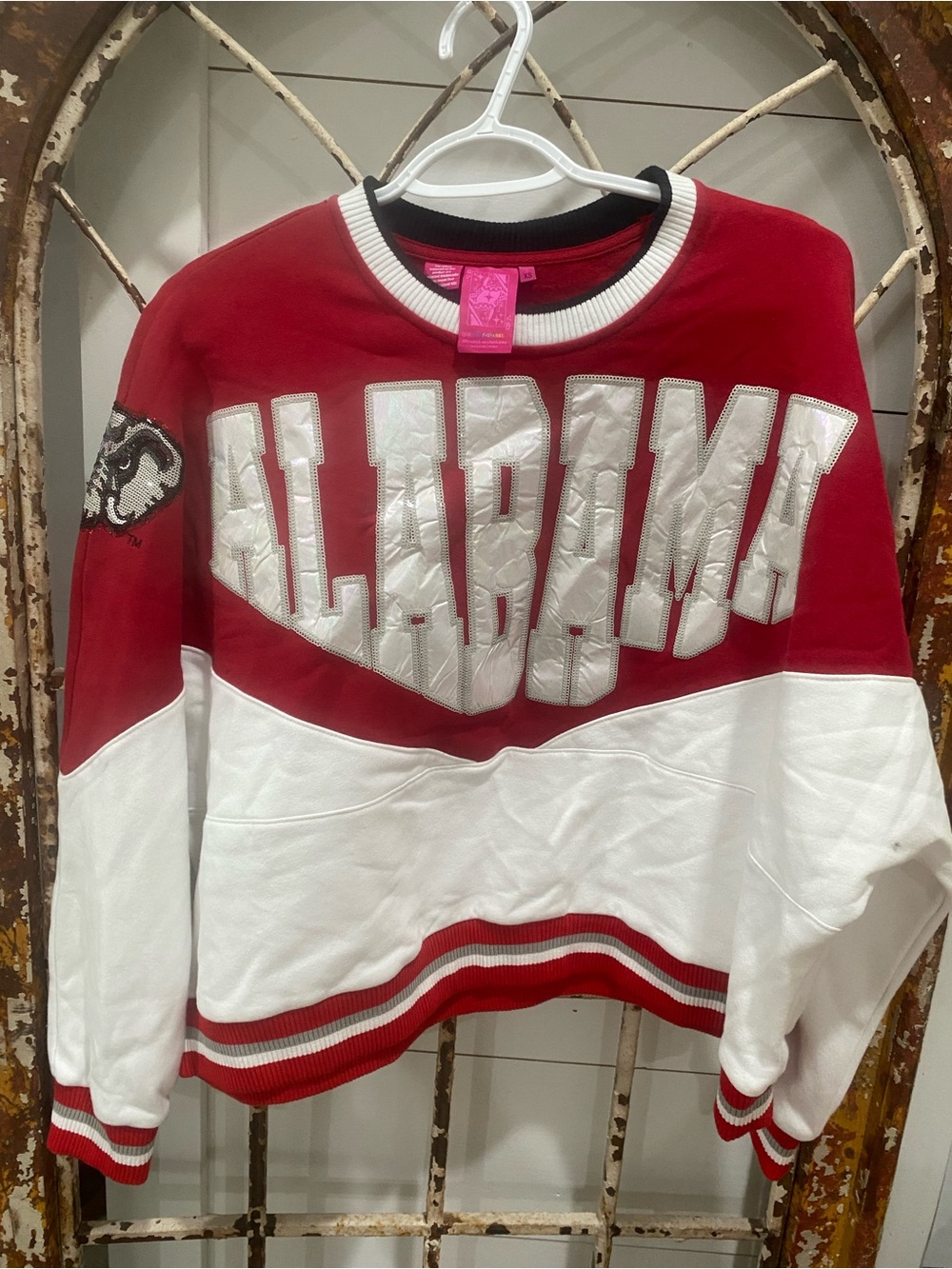 QUEEN OF SPARKLES Red Sweatshirt with White Shimmer Appliqué. Mew Without Tags